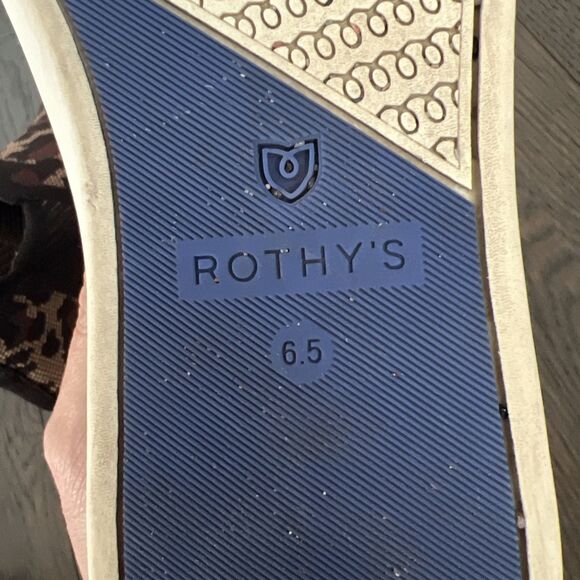 Rothy's The Chelsea Cheetah Sneakers 6.5 Slip On Shoes Low Top - Picture 5 of 6